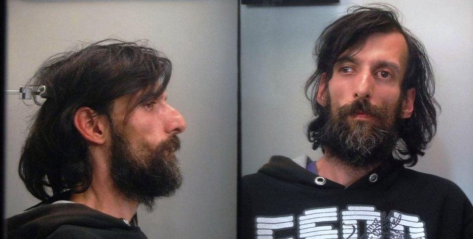 Αυτός είναι ο παιδεραστής του Κορυδαλλού -Ασελγούσε σε ανήλικο, του έδινε ναρκωτικά [εικόνες] | iefimerida.gr 2