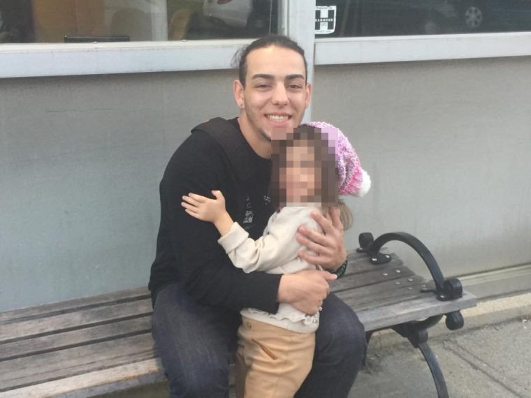 Ραγίζει καρδιές η μητέρα του Μάνου που δολοφόνησαν στη ΝΥ μετά από όργιο [εικόνες]  | iefimerida.gr 1