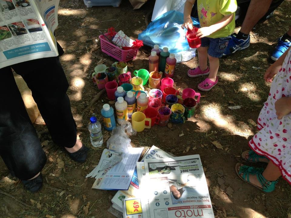 Γέμισε η ΕΡΤ με παιδικές ζωγραφιές και χαμόγελα[Εικόνες] | iefimerida.gr 1