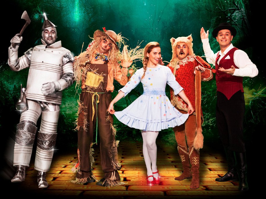 Κάναμε γκάλοπ σε μικρούς και μεγάλους και ξεχωρίσαμε τις 3 παραστάσεις της σεζόν [εικόνες] | iefimerida.gr 1