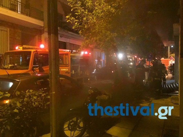 Θεσσαλονίκη: Πυρκαγιά σε αποθήκη παιχνιδιών [εικόνες & βίντεο] | iefimerida.gr 2