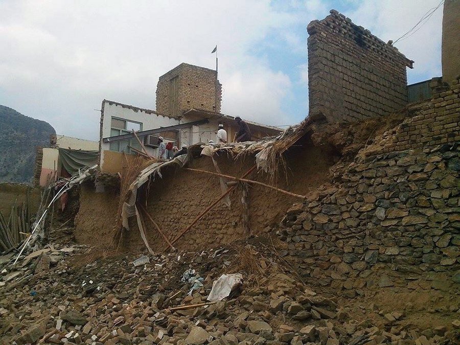 Τραγικός απολογισμός από τον σεισμό στο Αφγανιστάν: Περισσότεροι από 300 οι νεκροί [εικόνες] | iefimerida.gr 0