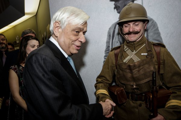 Παυλόπουλος: Η ιστορία μας διασώθηκε γιατί υπήρξαν άνθρωποι που αφιέρωσαν τη ζωή τους γι’ αυτό [εικόνες] | iefimerida.gr 1