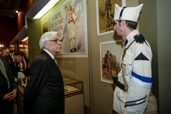 Παυλόπουλος: Η ιστορία μας διασώθηκε γιατί υπήρξαν άνθρωποι που αφιέρωσαν τη ζωή τους γι’ αυτό [εικόνες] | iefimerida.gr 2