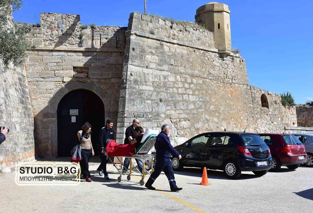 Ναύπλιο: Γάλλος μαθητής τραυματίστηκε στο Παλαμήδι [εικόνες & βίντεο] | iefimerida.gr 1