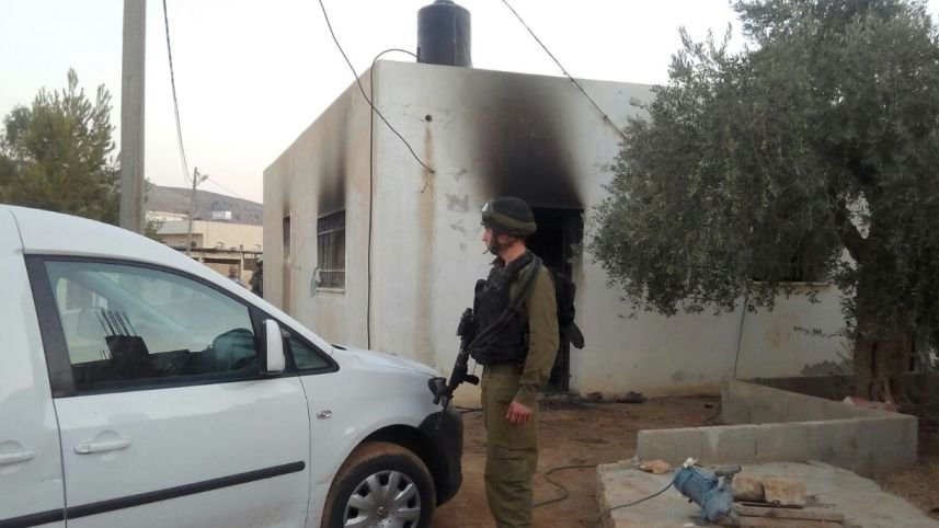 Σοκ στη Δυτική Οχθη: Εβραίοι εξτρεμιστές έκαψαν μωρό Παλαιστινίων [εικόνες] | iefimerida.gr 1