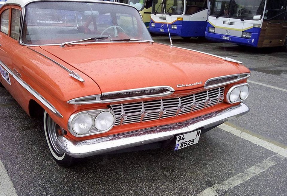 Οχήματα μιας άλλης εποχής στην Καβάλα -Vintage διάθεση στο λιμάνι [εικόνες] | iefimerida.gr 3