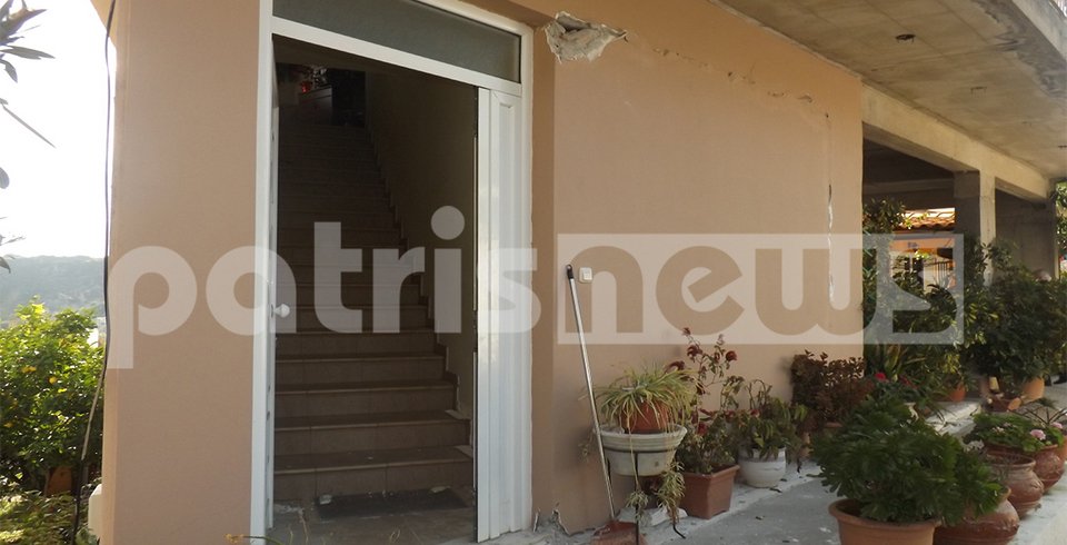 Μη κατοικήσιμα 22 σπίτια στην Ηλεία μετά από το σεισμό των 5,2 Ρίχτερ | iefimerida.gr 2