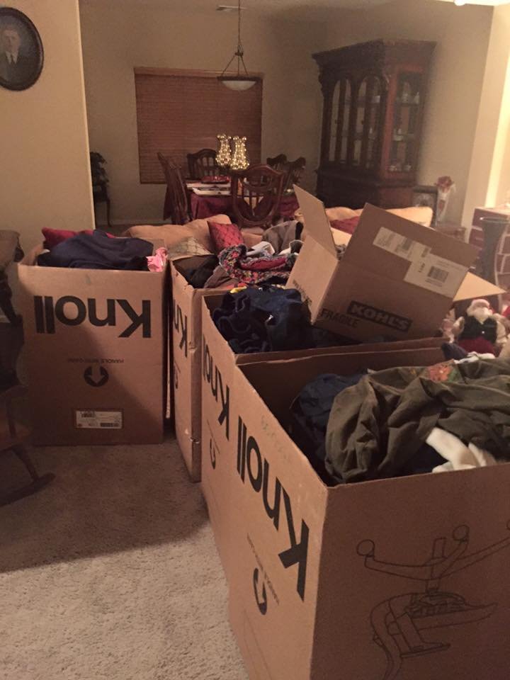 Μία 12χρονη με μεγάλη καρδιά -Μάζεψε 1.000 παλτά για τους άστεγους [εικόνες] | iefimerida.gr 3