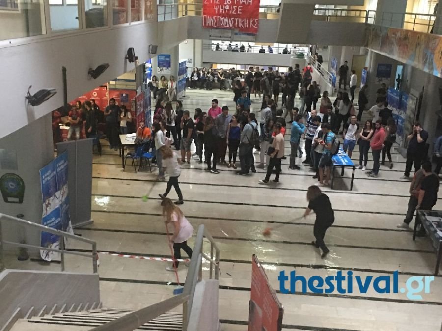 Η Θεσσαλονίκη «βούλιαξε» από τη θεομηνία-Μετρά πληγές, 24 ώρες χωρίς νερό | iefimerida.gr 17