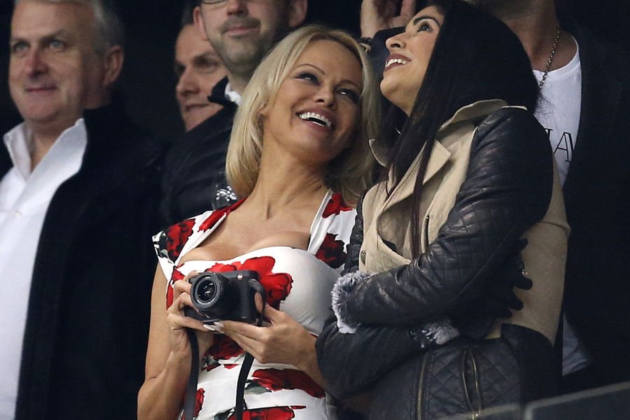 Η νέα ζωή της Πάμελα Αντερσον στην Μασσαλία [εικόνες] | iefimerida.gr 5