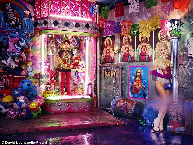 Η Πάμελα Αντερσον στα 48 της ολόγυμνη -Σαν να μην πέρασε μια μέρα από το Baywatch [εικόνες] | iefimerida.gr 3