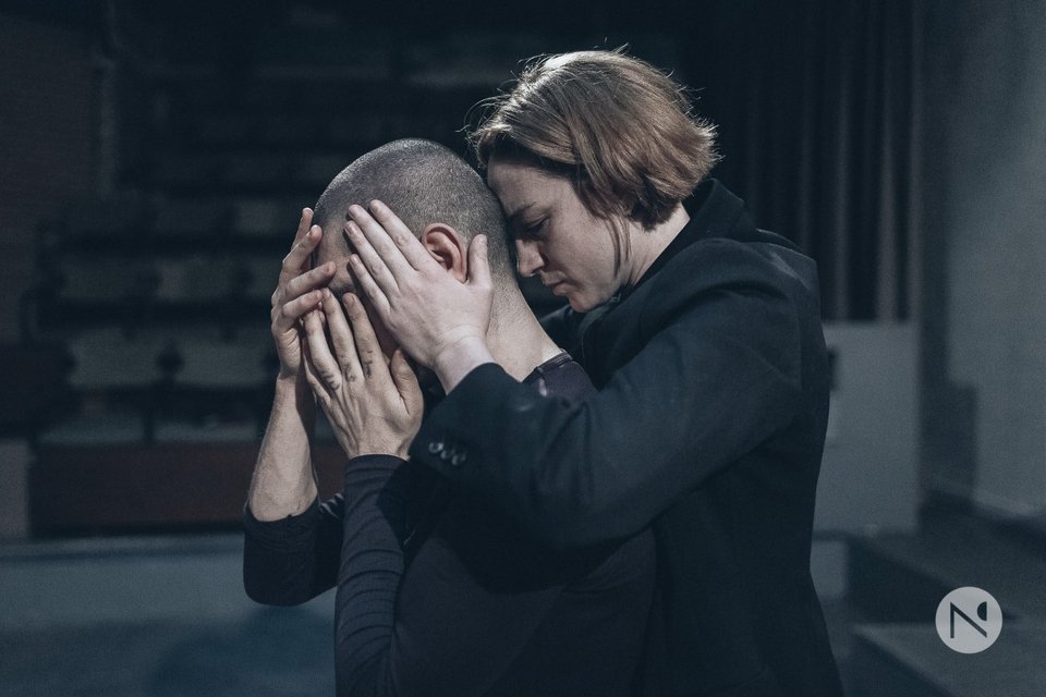 Γουλιώτη-Πανταζάρας παρουσιάζουν σονέτα του Σαίξπηρ: Παράσταση 40' [εικόνες]  | iefimerida.gr 0