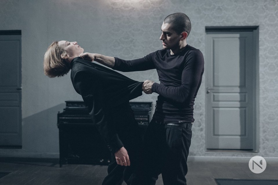 Γουλιώτη-Πανταζάρας παρουσιάζουν σονέτα του Σαίξπηρ: Παράσταση 40' [εικόνες]  | iefimerida.gr 1