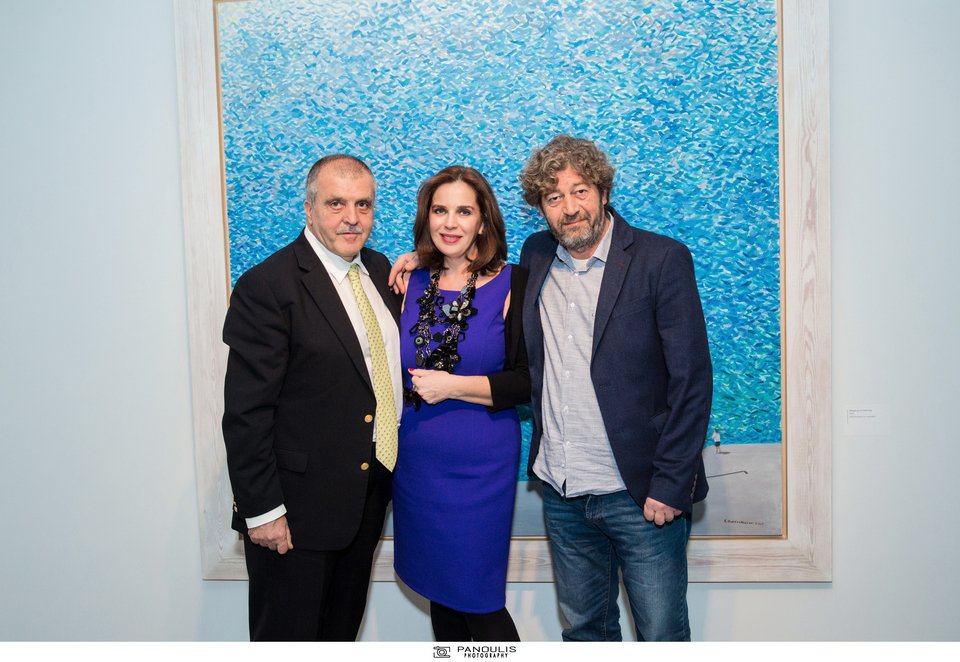 Λαμπερά εγκαίνια στη «Φωκίωνος Νέγρη 16»: Σκηνογραφίες σε ξύλα θαλάσσης [εικόνες]  | iefimerida.gr 1