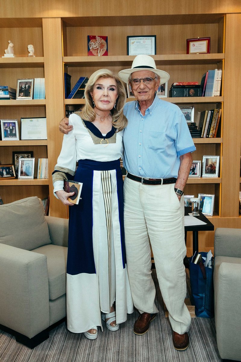 Η διαφορετική συνέντευξη της Μαριάννας Βαρδινογιάννη στον Βασίλη Βασιλικό [εικόνες] | iefimerida.gr 1