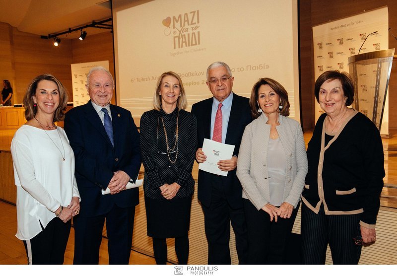 Το «Μαζί για το Παιδί» βράβευσε τους πρωταγωνιστές της ζωής -Τιμητική διάκριση για το iefimerida [εικόνες] | iefimerida.gr 4