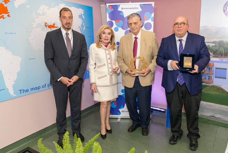 Μανώλης Παπασάββας, Μαριάννα Β. Βαρδινογιάννη, Αντώνιος Κουνάδης, Δημήτριος Θάνος