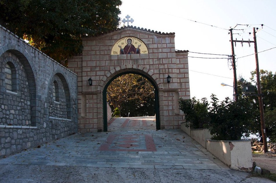 Δεκαπενταύγουστος στα μοναστήρια της Μεγαλόχαρης -Παναγία Τατάρνα, Γαυριώτισσα, Αντίνιτσα, Προυσιώτισσα [εικόνες] | iefimerida.gr 4