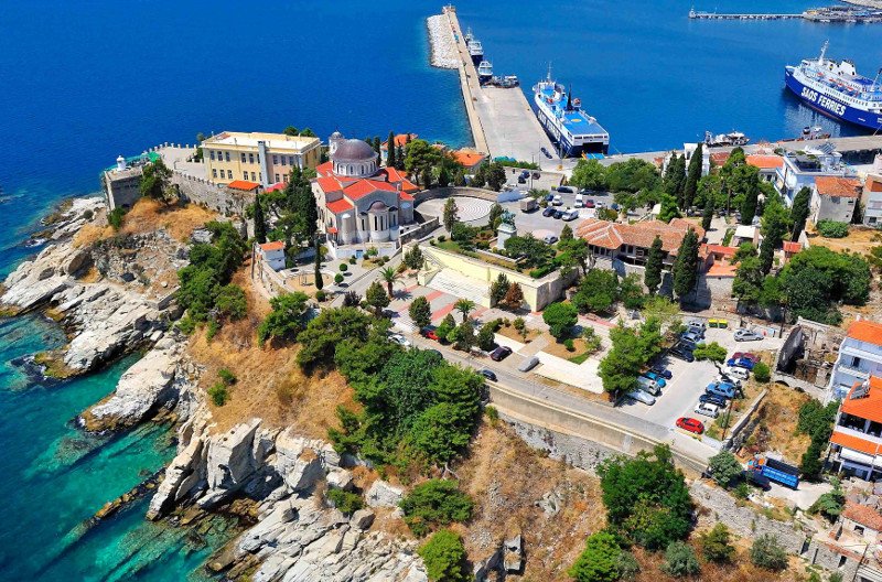 Η Παναγία της παλιά πόλης στην Καβάλα