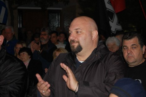 Τα ντοκουμέντα που καταρρίπτουν τους ισχυρισμούς της ΧΑ ότι... δεν ήξεραν τον Ρουπακιά -Ο δολοφόνος του Φύσσα στο πλευρό του Παναγιώταρου [εικόνες] | iefimerida.gr 0