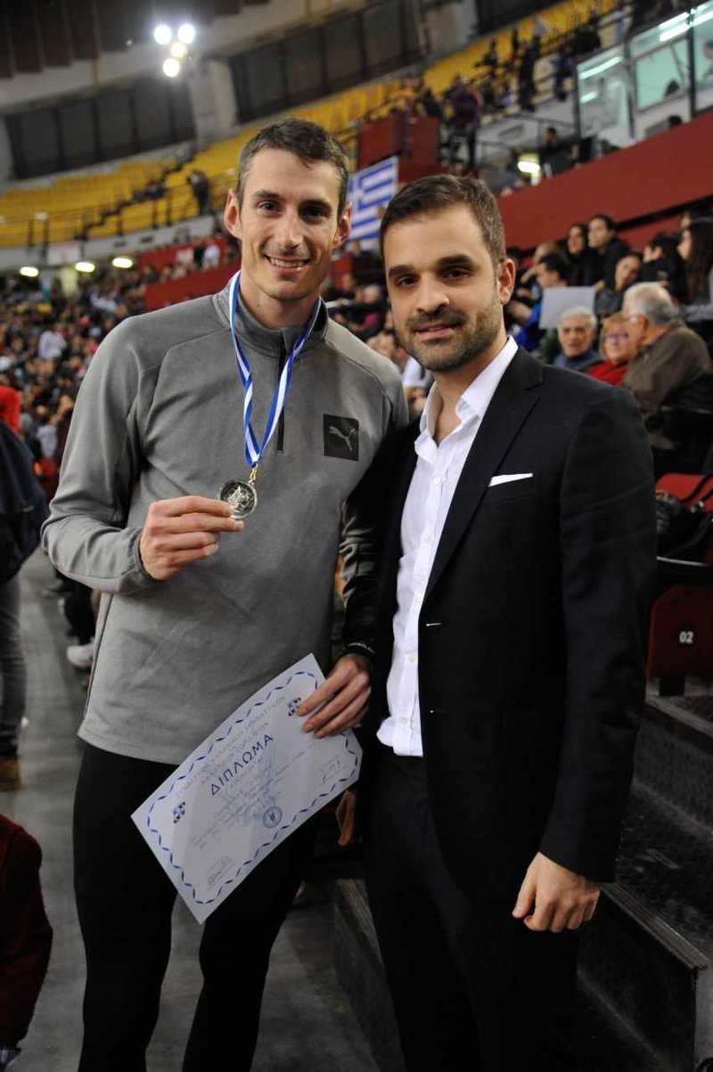 Κορυφαία βράβευση του ΙΕΚ ΑΚΜΗ από τον ΣΕΓΑΣ [εικόνες] | iefimerida.gr 0