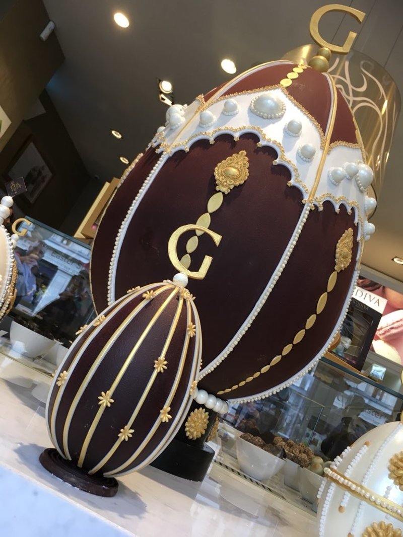 Το πιο ακριβό σοκολατένιο αυγό του κόσμου: Βελγική σοκολάτα και χρυσός [εικόνες] | iefimerida.gr 0