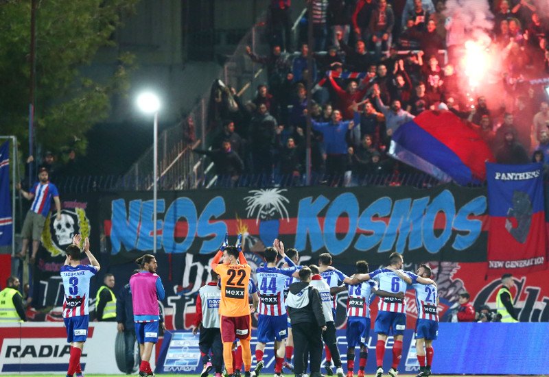 Στην Πλατεία κάθε ματς είναι γιορτή – Παίκτες και οπαδοί του Πανιωνίου σε ένα ακόμη ρεσιτάλ [εικόνες] | iefimerida.gr 1