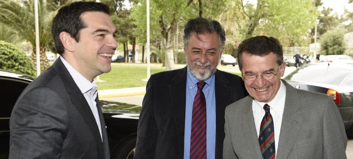 Πανούσης: Τώρα ο Τσίπρας δεν είναι πρωθυπουργός, πάει να γίνει ηγέτης | iefimerida.gr 0
