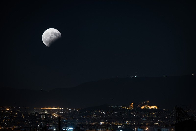 Μαγεία: Η αυγουστιάτικη πανσέληνος πάνω από την Ελλάδα -Και μερική έκλειψη [εικόνες] | iefimerida.gr 18