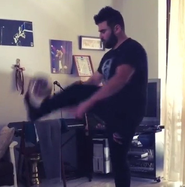 Ο Παντελής Παντελίδης μαγεύει με την μπάλα στα πόδια – Κολπάκια που θυμίζουν... Μέσι [εικόνες & βίντεο] | iefimerida.gr 4