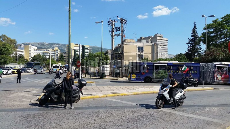 Στο «πόδι» η αστυνομία για τον τελικό στο ΟΑΚΑ -Ενταση από νωρίς [εικόνες & βίντεο] | iefimerida.gr 3