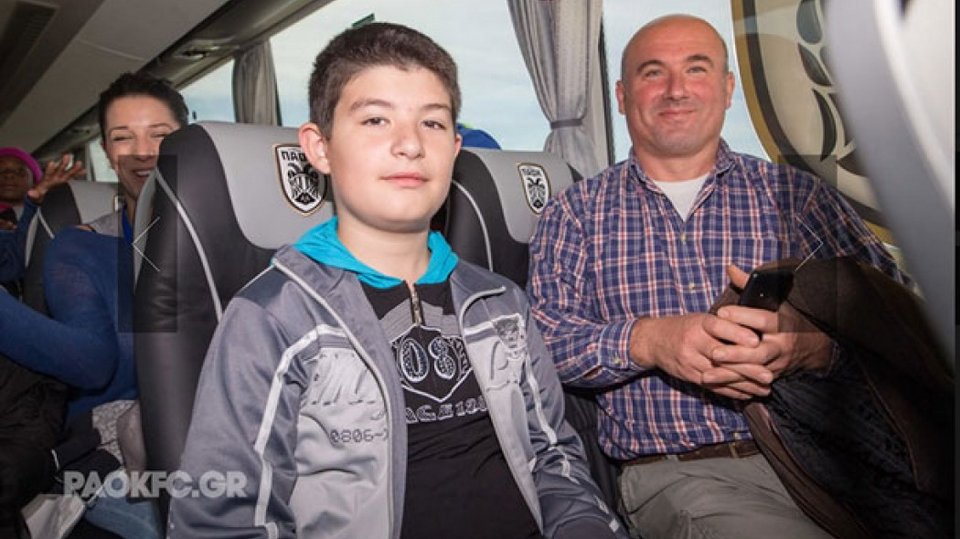 Ο ΠΑΟΚ άνοιξε τις πόρτες του στα μικρά προσφυγόπουλα [εικόνες] | iefimerida.gr 0