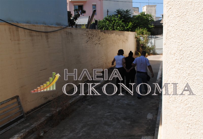 Η ώρα του ανακριτή για τη παπαδιά και τον εραστή της που έπαιρνε επίδομα αναπηρίας [εικόνες&βίντεο] | iefimerida.gr 0