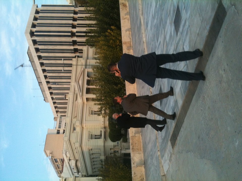 Βγήκε απο τη Βουλή και πήγε για...γυμναστικη(;)  [εικόνες] | iefimerida.gr 1