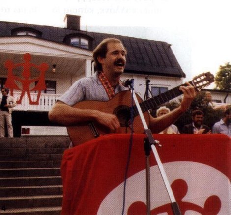 Όταν ο Γιώργος Παπανδρέου αντέγραφε... τον Μπομπ Ντίλαν [εικόνα] | iefimerida.gr 0