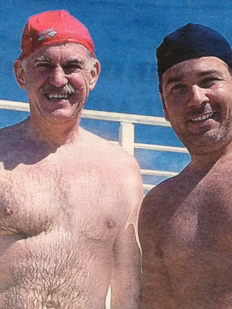 Τα «μακροβούτια» του Παπανδρέου στη θερμαινόμενη πισίνα του ΟΑΚΑ [εικόνες] | iefimerida.gr 0