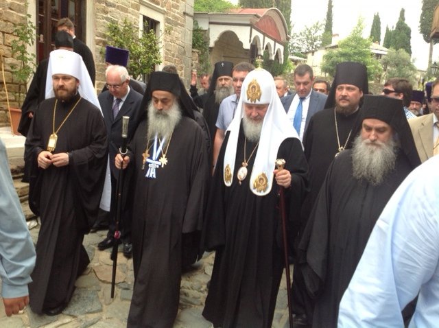 Θερμή υποδοχή για τον Πατριάρχη Μόσχας στο Αγιο Ορος [εικόνες] | iefimerida.gr 1
