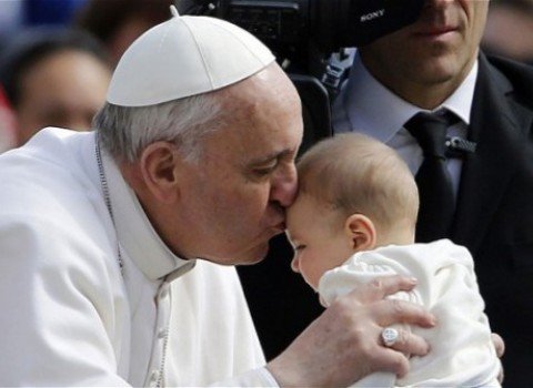 Εξι πρόσωπα που «μάγεψαν» την κοινή γνώμη το 2013 και επανέφεραν για λίγο το χαμόγελο στα χείλη [εικόνες] | iefimerida.gr 1