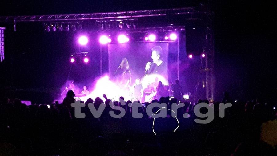 Ο Γκλέτσος ανέβηκε στη σκηνή - Τραγούδησε με Παπακωνσταντίνου-Ζουγανέλη [βίντεο] | iefimerida.gr 0