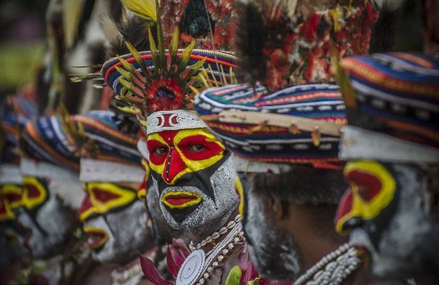 Goroka Show: Η μεγαλύτερη ετήσια συγκέντρωση φυλών στον κόσμο [εικόνες] | iefimerida.gr 2