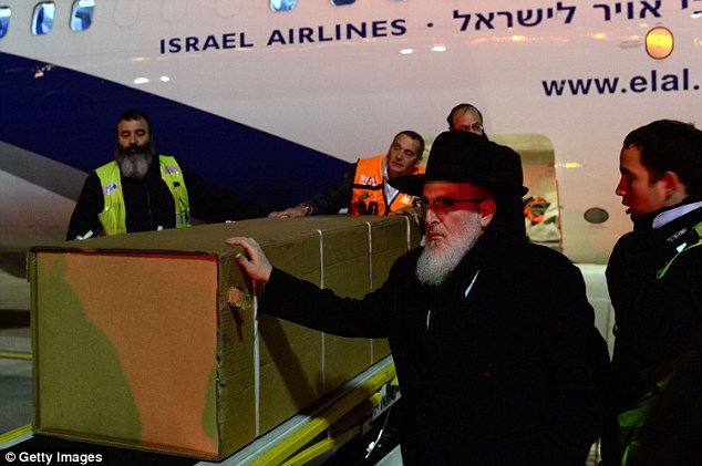  Θλίψη και οργή σε Παρίσι και Ισραήλ στις κηδείες των θυμάτων του μακελειού στη Γαλλία [εικόνες] | iefimerida.gr 1