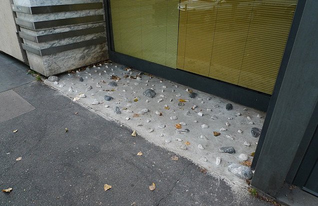 Τι σημαίνει να είσαι άστεγος στο Παρίσι – Η σκοτεινή πλευρά της πόλης του φωτός [εικόνες] | iefimerida.gr 2