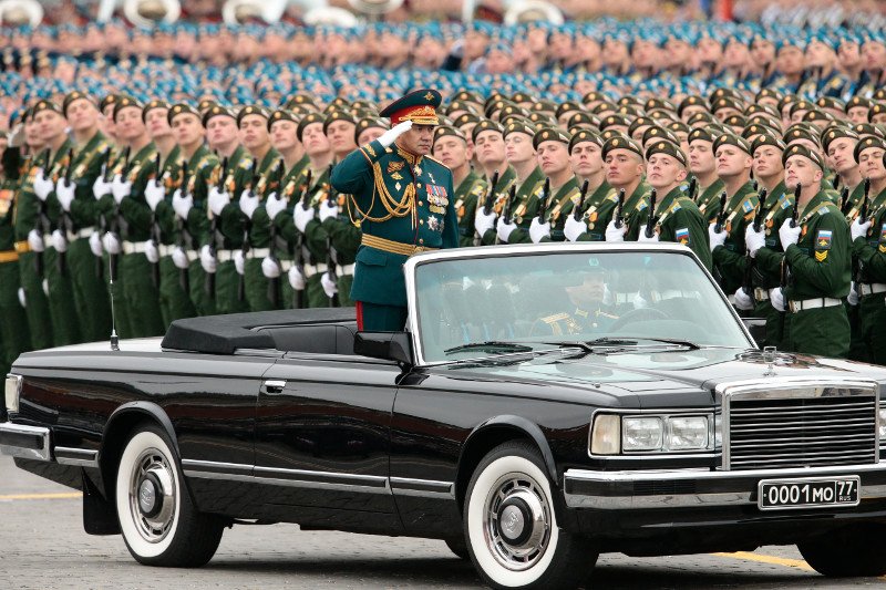 Οι καλλονές στρατιωτίνες του Πούτιν -Εντυπωσίασαν στην παρέλαση [εικόνες] | iefimerida.gr 16