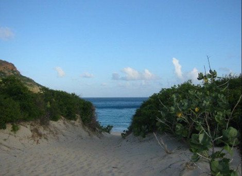 Οι 13 καλύτερες παραλίες γυμνιστών στον κόσμο -Ανάμεσά τους και μια στις Κυκλάδες [εικόνες] | iefimerida.gr 0