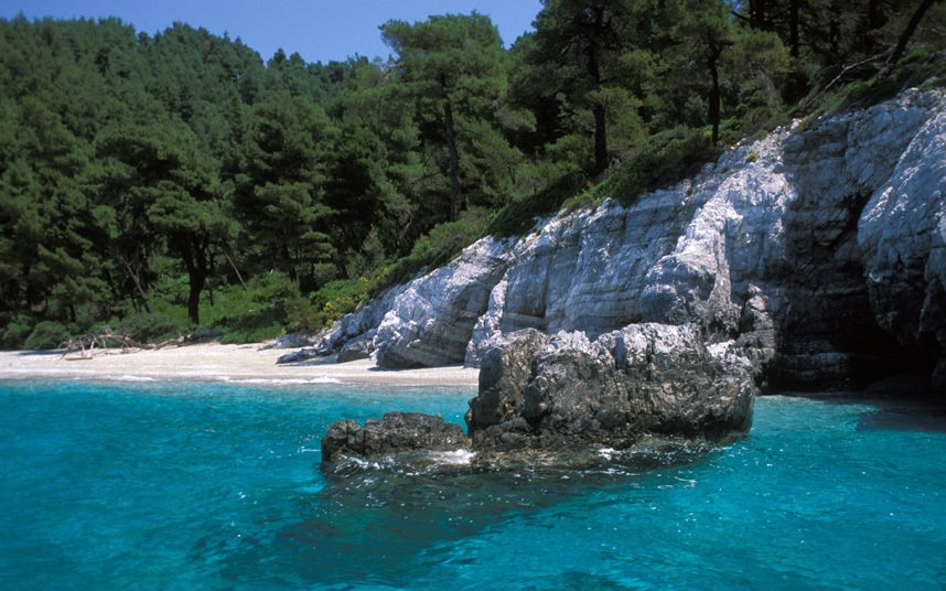 H Telegraph δεν ξεχνά τις ελληνικές παραλίες ούτε το χειμώνα -Αυτές τις 17 αγαπά [εικόνες] | iefimerida.gr 7