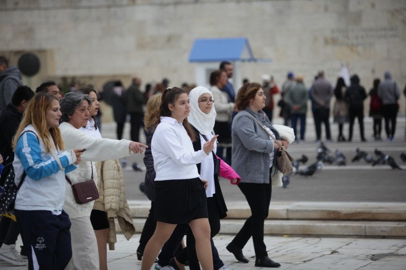 Μαθητική παρέλαση στην Αθήνα: Χαμόγελα από μικρούς και μεγάλους μαθητές [εικόνες] | iefimerida.gr 15
