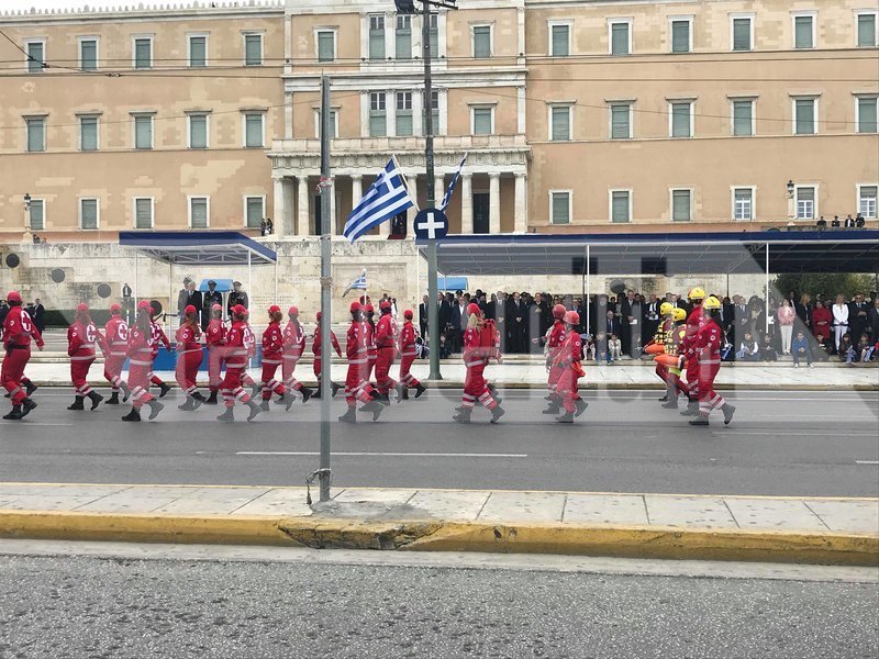 Η στρατιωτική παρέλαση για την 25η Μαρτίου -Εντυπωσιακές εικόνες & βίντεο | iefimerida.gr 9