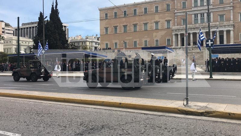 Η στρατιωτική παρέλαση για την 25η Μαρτίου -Εντυπωσιακές εικόνες & βίντεο | iefimerida.gr 6