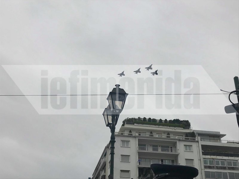 Η στρατιωτική παρέλαση για την 25η Μαρτίου -Εντυπωσιακές εικόνες & βίντεο | iefimerida.gr 1